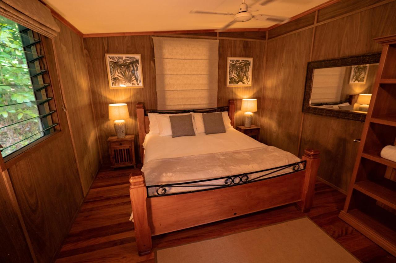Whispering Valley Cottage Retreat Maleny Bagian luar foto