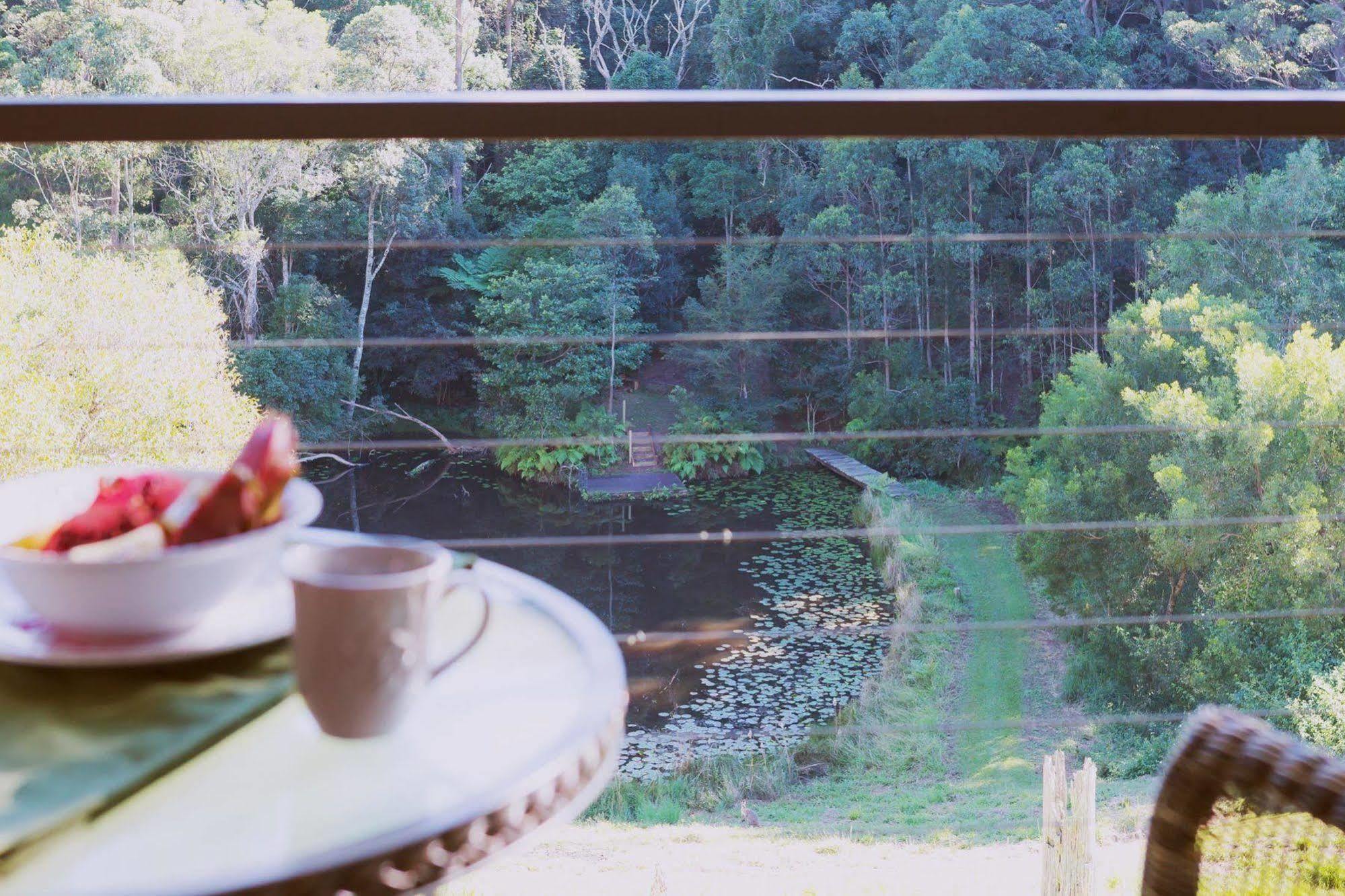 Whispering Valley Cottage Retreat Maleny Bagian luar foto